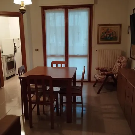 Elettra Apartamento *